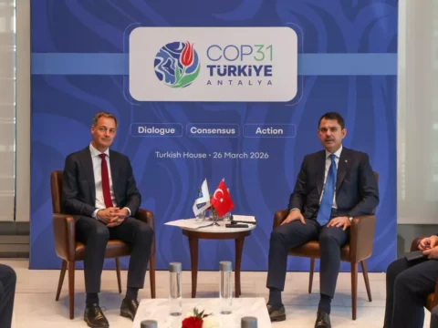 Bakan Kurum, New York’ta BM Temsilcileriyle Görüştü