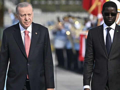 Cumhurbaskani erdogan senegal cumhurbaskani faye ile telefonda gorustu nvSjRAxu